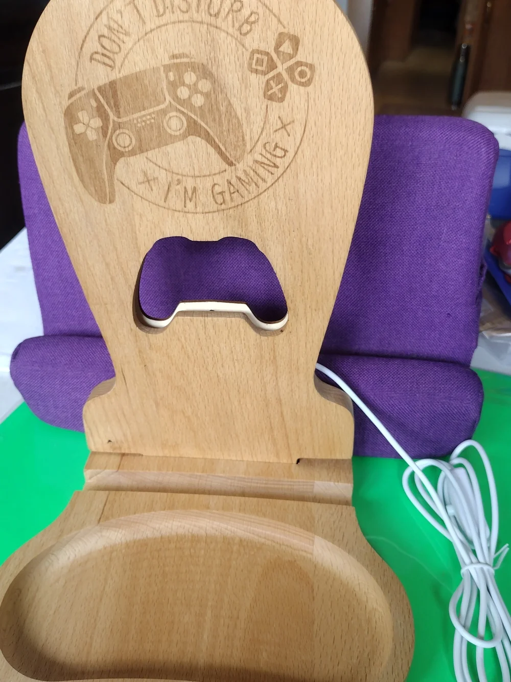 Wooden Gaming Headset Stand with Tray - Natural Finish